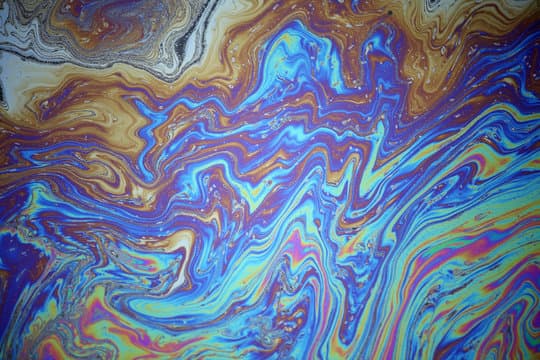 Atmosphere — oil surface
